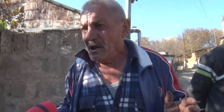 Գյուղացի ենք, բայց մարդ ենք, չէ՞, էդ ու՞մ եք էշի տեղ դրել, էս գյուղը կգնա թուրքերին.«դպրոց vs զավոդ». տեսանյութ