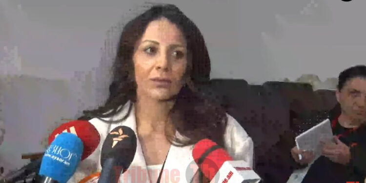 ՔՊ-ի վստահված անձին բռնել են՝ ընտրողների նշումների թերթիկով, ստիպված պատռել է ու հեռացել. տեսանյութ