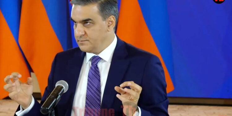 Փաշինյանը վամպիրի պես սնվում է համակարգից, նրան ձեռնտու է, որ նախկինները լինեն. տեսանյութ