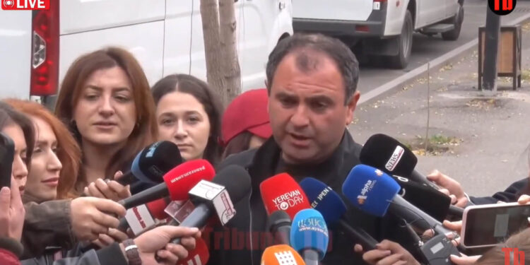 Նիկոլին զեկուցել են, որ վաղարշապատցիներ չկան, ֆեյք պատարագ ա լինելու, չի եկել. Սևակ Խաչատրյան. տեսանյութ