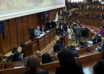 «Գյումրիում ցանկություն չկա քաղաքական ճնշումներին հանձնվելու կամ ինչ-որ գործարքներ կնքելու, մանդատներից հրաժարվում են ավագանու քվորումը փրկելու համար». Փոստանջյան