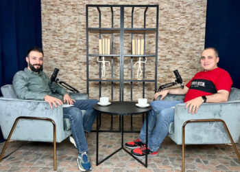 Դիմակավորված անձինք մտել են Նարեկ Սամսոնյանի և Վազգեն Սաղաթելյանի տուն. նրանք ձերբակալված են