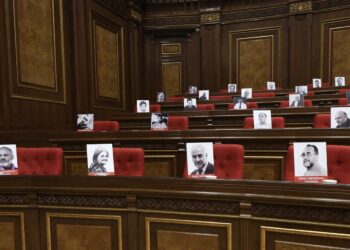 «ՀայաՔվե»-ն ու ՀՅԴ-ն համատեղ քննարկումներ են անցկացնում սահմանադրական կարգի պաշտպանության համար