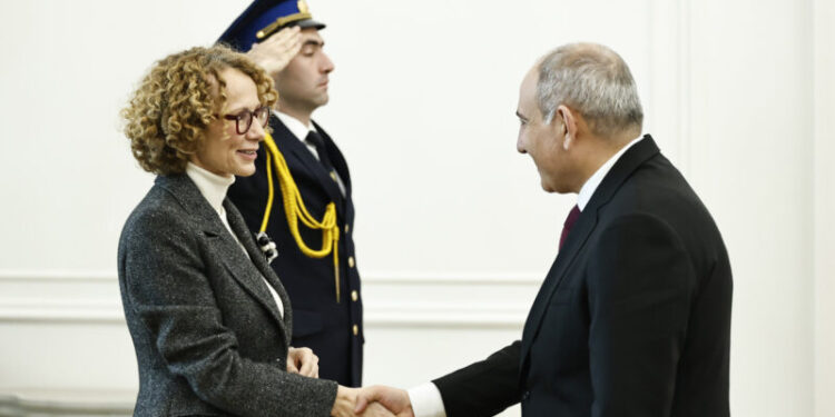 Վարչապետ Նիկոլ Փաշինյանն ընդունել է ՆԱՏՕ–ի գլխավոր քարտուղարի տեղակալ Ռադմիլա Շեկերինսկային