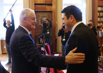 «Հայաստանը Հունաստանի կարևոր գործընկերներից է». Ալեն Սիմոնյանը՝ Հունաստանի նախագահին