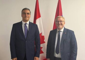 Արման Թաթոյանը հանդիպել է Կանադայի դեսպանին