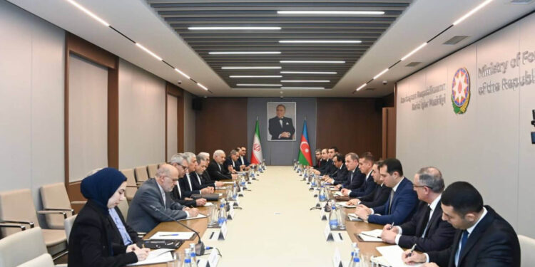 Իրանի և Ադրբեջանի արտգործնախարարները քննարկել են Ադրբեջանի և Հայաստանի միջև հարաբերությունների կարգավորման գործընթացը