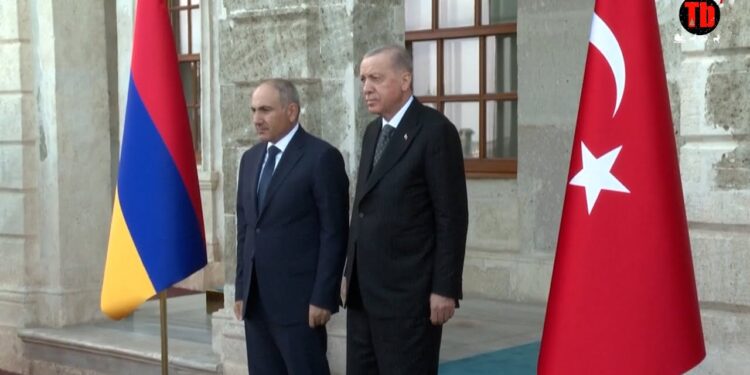 Հայ-թուրքական «սիլիբիլիները»՝ նախընտրական նվեր Փաշինյանին