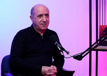 Ինձ տվել էին համասեռամոլների ցուցակ, որ տամ Քոչարյանին, հետագայում տվել եմ Սերժ Սարգսյանին. Գառնիկ Իսագուլյան