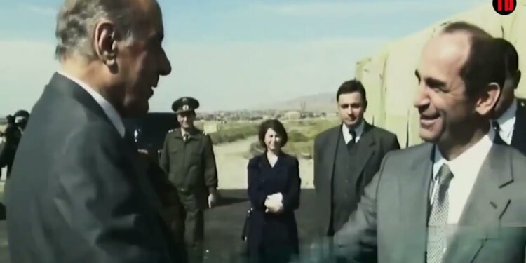 Ալիևը վախենում է Կրեմլից, սևացնում՝ Քոչարյանին, փիարում՝ Փաշինյանի՞ն