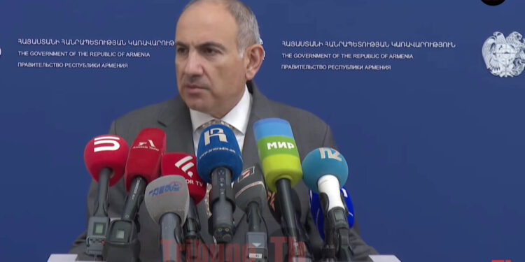 AI-ն ասում է՝ կոմպրոմիս է պետք կաթողիկոսի հետ. Փաշինյանը մնաց անդրդվելի. տեսանյութ