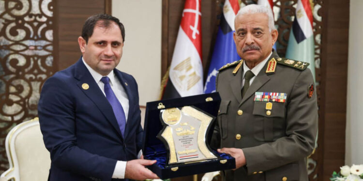 Սուրեն Պապիկյանը Եգիպտոսի գործընկերոջ հետ քննարկել է պաշտպանության բնագավառում համագործակցության հնարավորություններին առնչվող մի շարք հարցեր