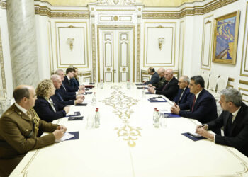 ՄԹ պաշտպանության պետնախարարը Փաշինյանի հետ հանդիպման ժամանակ շեշտել է ՄԹ-ի աջակցությունը ՀՀ-ի և Ադրբեջանի միջև արդեն իսկ հաստատված խաղաղության ամրապնդման գործում