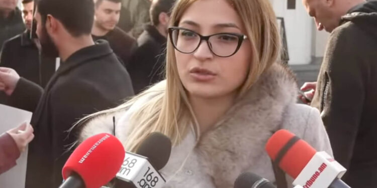 Իրանք սու՞րբ են, հետույք բառը համարում են խուլիգանություն. ցույց՝ ԵՄ-ի մոտ. տեսանյութ