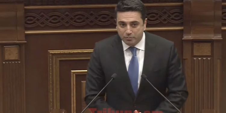 Լափել-լափել մինչև վերջ, Տարոն Մարգարյանը թող տանի իրանց տուն, որ տեսնեն՝ լափելը ոնց ա լինում. Ալեն Սիմոնյան