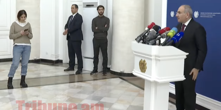 Պառակտումը թշնամուն է ձեռնտու, ձեզ ձեռնտու՞ է. լրագրողը՝ Փաշինյանին