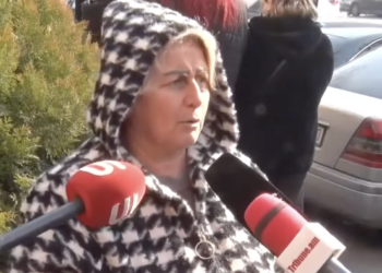 Փողերս տվեք՝ գնամ նոր տարի անեմ, մենակ դուք չեք…