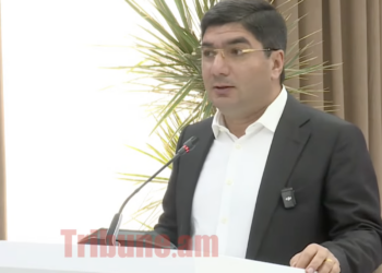 Մի հատ Կճոյանին զանգեք, թող գա իր բենթլիով հանգստացնի, պարո՛ն Խաչատրյան, ձեզ աղջիկ չեն տա․․․