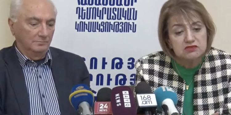 Խայտառակ ցածր է Փաշինյանի վարկանիշը, տասնյակի չի հասնում. հարցման արդյունք