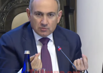 3 պաչկա մալբոռո քիչ ծխեք մի բան էլ դուք արեք, ասֆալտ ենք անում, հետևից քանդում եք․ Փաշինյան