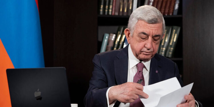 «Պատասխանատվությունն այլոց վրա բարդելու Փաշինյանի ու իր թիմի փորձը տապալվեց». Սերժ Սարգսյանի անդրադարձը` ԼՂ-ին վերաբերող փաստաթղթերի հրապարակմանը