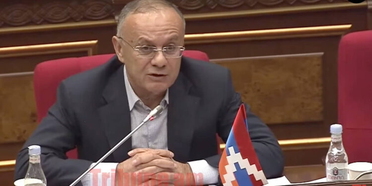 Բանակում պետք է աշխատավարձ բարձրացնեք, ոչ թե ատեստացիա անցկացնեք․ Օհանյանը՝ ՊՆ նախարարին. տեսանյութ