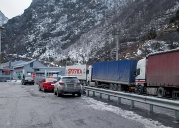 Վերին Լարսի ճանապարհը բացվել է մարդատար ավտոմեքենաների համար