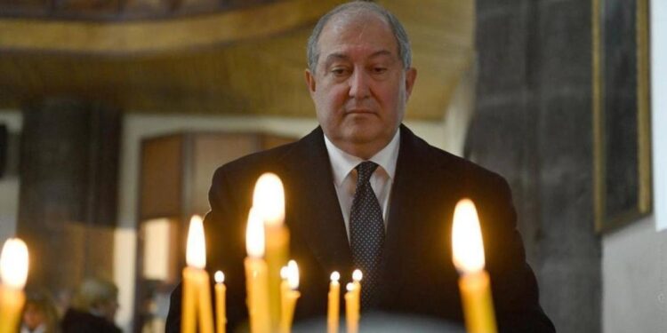 Արմեն Սարգսյանը շնորհավորական ուղերձ է հղել Սուրբ Ծննդյան և Աստվածահայտնության տոնի առթիվ