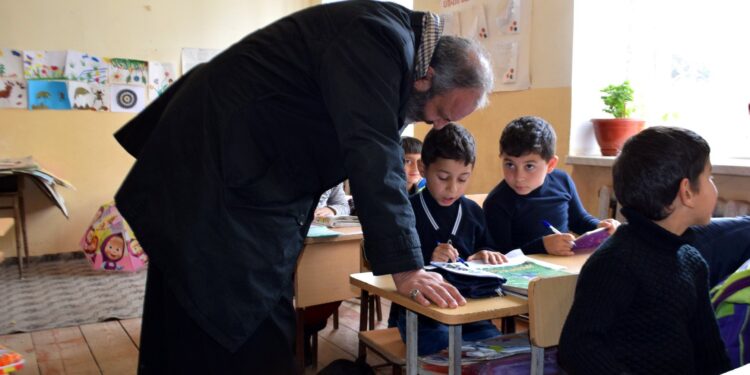 Կրթությունն ու մշակույթը հոգևոր բարձրագույն արժեքներ են. Բագրատ արքեպիսկոպոս Գալստանյան