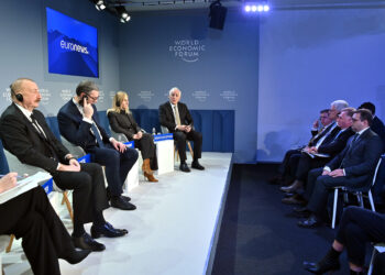 Վահագն Խաչատուրյանը Դավոսում մասնակցել է պանելային քննարկման՝ Ադրբեջանի նախագահի մասնակցությամբ