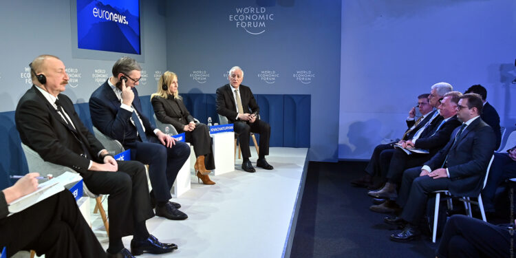 Վահագն Խաչատուրյանը Դավոսում մասնակցել է պանելային քննարկման՝ Ադրբեջանի նախագահի մասնակցությամբ