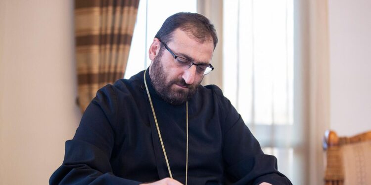 Վերաքննիչ դատարանը մերժեց Արշակ սրբազանի կալանքի դեմ բողոքը