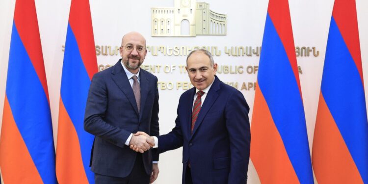 Վարչապետ Նիկոլ Փաշինյանը հյուրընկալել է «Զայեդ» մարդկային եղբայրության մրցանակի գլխավոր քարտուղար Մուհամմադ Աբդելսալամին