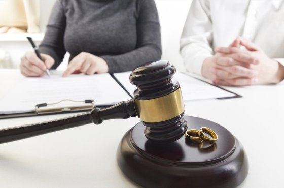 Ֆրանսիայում կհրաժարվեն «ամուսնական պարտականությունից»