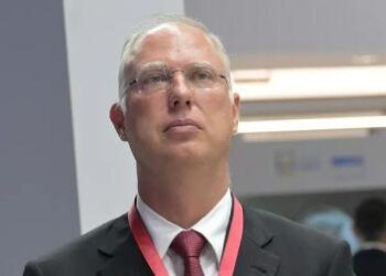 ՌԴ ներդրումային հիմնադրամի ղեկավարին տեսել են Փարիզում. Ելիսեյան պալատը հերքում է