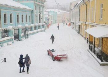 Մոսկվան կաթվածահար է՝ օդային և ցամաքային հաղորդակցություններն ընդհատված