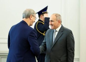 Փաշինյանը հանդիպել է ռուսաստանցի խոշոր գործարարի հետ․ ինչ է քննարկվել