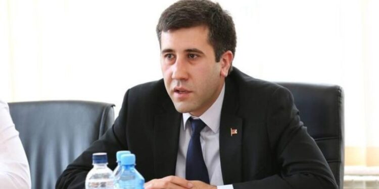 «Սթրայքբոլի» գործով դատարանը Անդրանիկ Չամիչյանին ազատեց տնային կալանքից