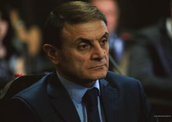 Վալերիյ Օսիպյանը և նրա կինը հրավիրվել են Գլխավոր դատախազություն