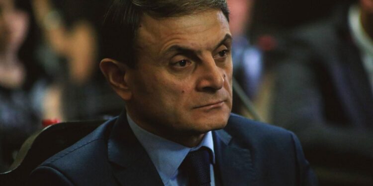 Վալերիյ Օսիպյանը և նրա կինը հրավիրվել են Գլխավոր դատախազություն