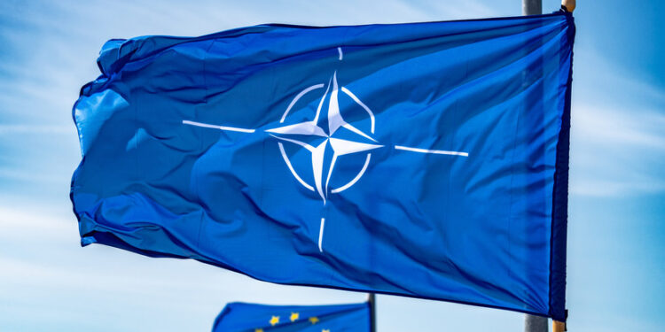 Ֆրանսիան կարող է լքել ՆԱՏՕ-ն՝ ԱՄՆ քաղաքականության քննադատության ֆոնին