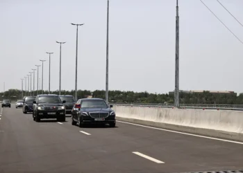 Կառավարությունն առաջարկում է փոխել վարչապետի ծառայողական ավտոմեքենայի համարանիշը