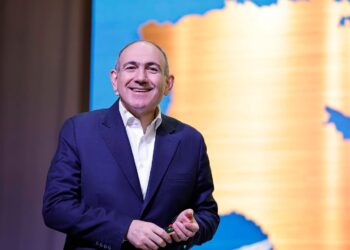 Փաշինյանը հերթական անգամ ներկայացրել է «Իրական Հայաստանի» իր տարբերակը