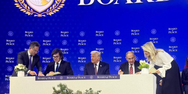 Փաշինյանը Դավոսում մասնակցել է «Խաղաղության խորհրդի» նիստին և Կանոնադրության ստորագրմանը