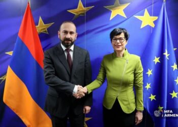 Արարատ Միրզոյանը հանդիպել է ԵՄ ընդլայնման հարցերով հանձնակատար Մարթա Կոսի հետ