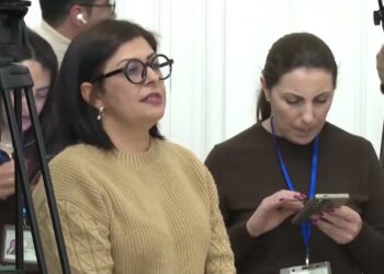 Չե՞ք ուզում Արցախի եկեղեցիները փրկել. Փաշինյանի արձագանքը