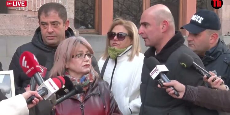 Հանցագործության մասին հաղորդում եմ ներկայացնելու,ապա գնամ Դատախազություն․զոհված զինծառայողների մայր