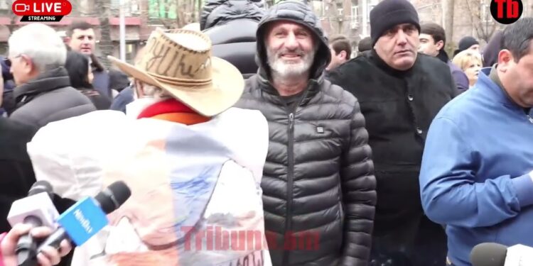 Ալիևը ամեն ամիս երկու հոգու կտա, որ Նիկոլը նորից ընտրվի․ Նիկոլ, հրավիրում եմ բանավեճի, գոլ չես խփել