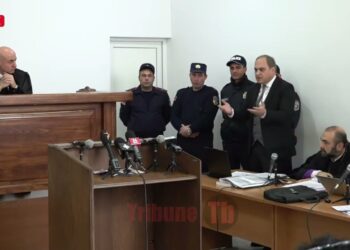 Վախենու՞մ եք էս մարդուց, ձեր խաթր են բռնել. պաշտպանը՝ Ստեփան Ասատրյանին