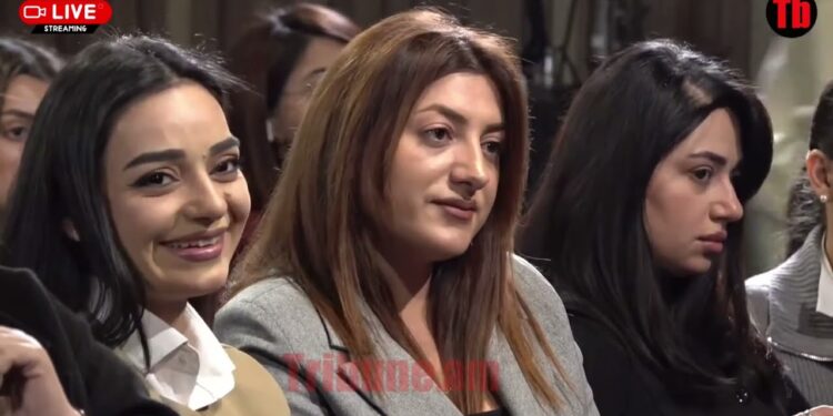 Հայհոյելու թեմայի մեջ ամենից պասիվը ես եմ, ամենաշատը ի՛մ վրա են հարձակվում. Քոչարյան